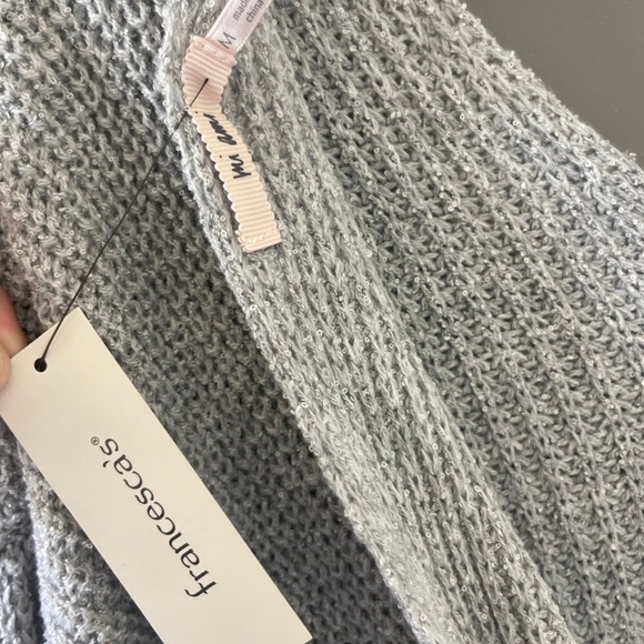 NWT Francesca’s medium sweater - Picture 2 of 3